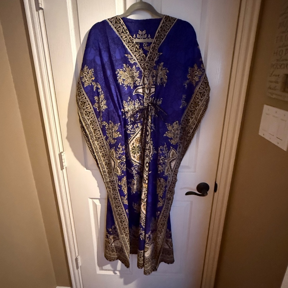 Elegant Blue and Gold Women's Kaftan
